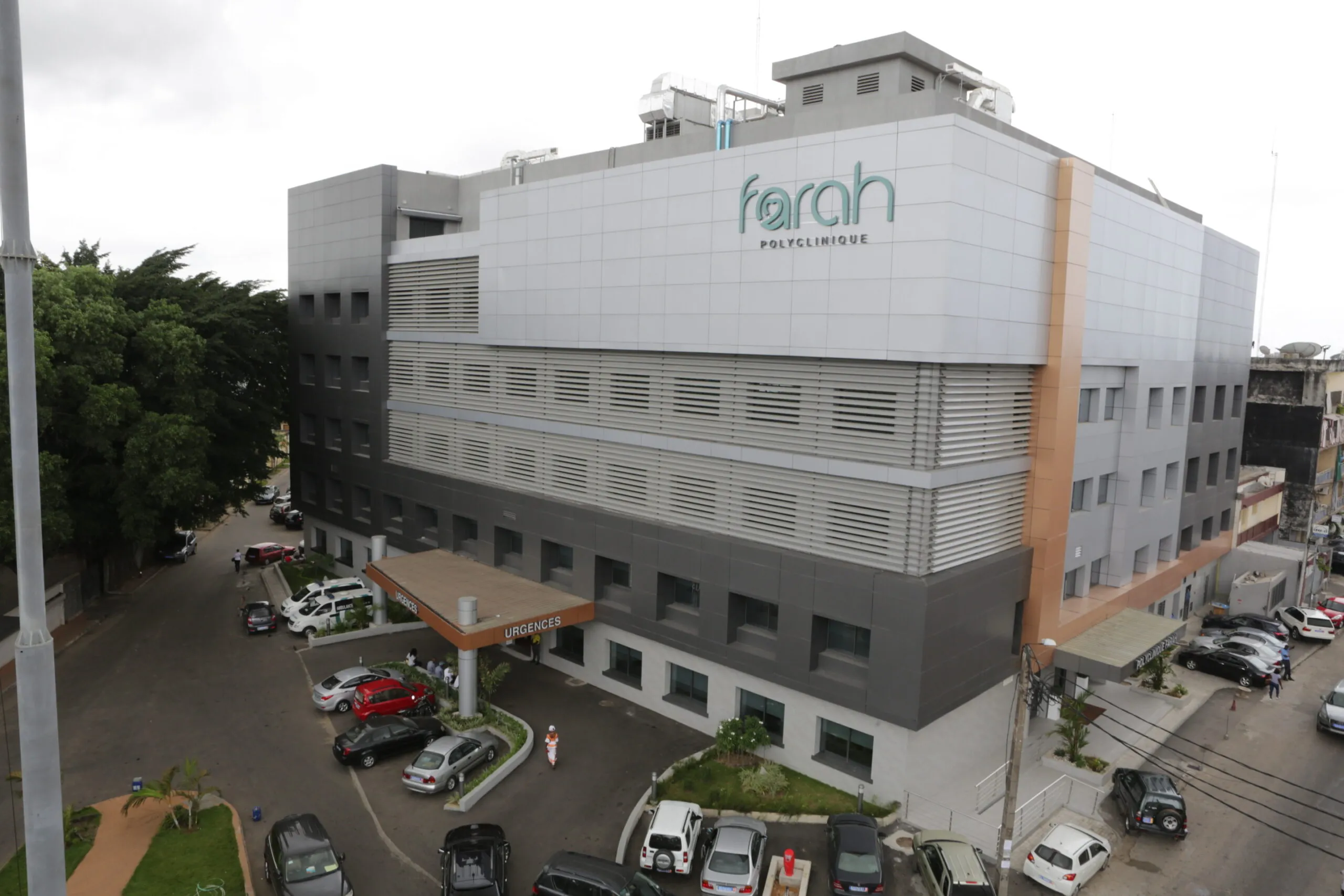 Polyclinic Farah - Metal Doors Reference Project